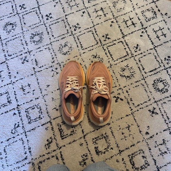 Hoka Women's Bondi 8 Pink Running Shoes - Picture 4 of 8